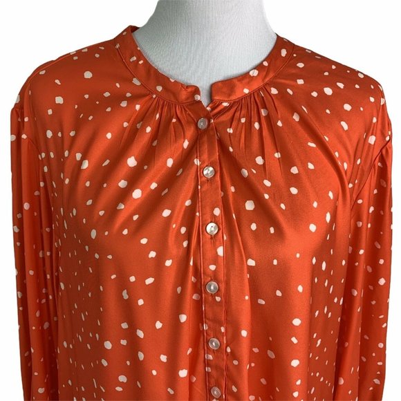 Tendency Red Long Sleeve Relaxed Fit Button Up Top - Picture 2 of 10